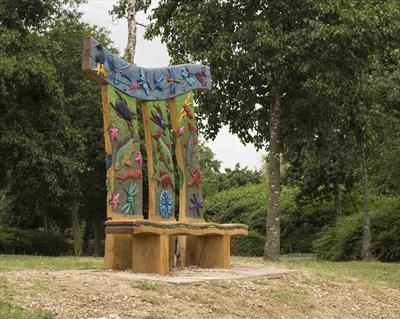 The Three Post Bench, Gyosei Art Trail, Milton Keynes